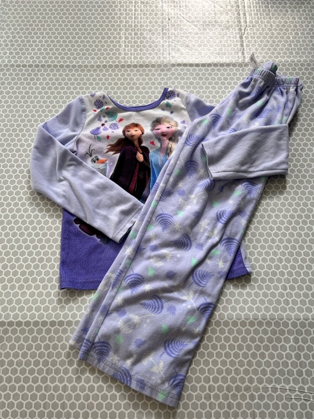 Disney Purple and Lavender Frozen Fleece Pajama Set. Size 10